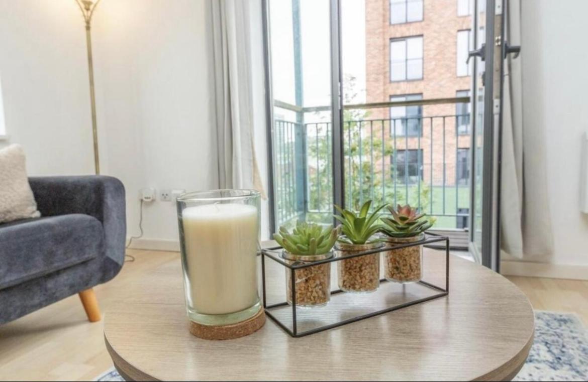 Novanest Salford Apartment Manchester Exterior foto